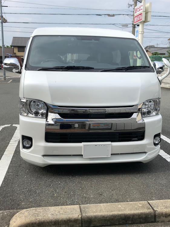 ハイエースバンのふぅさんが投稿したカスタム事例の投稿画像1枚目