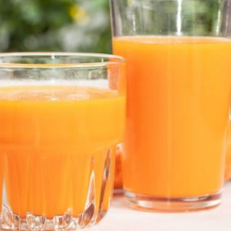 Carrot Juice (16 oz.)