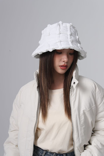 Title 6, Bucket Hat Makes Face Look Small Sunscreen Basin