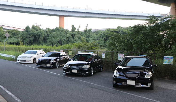 ヴェロッサの豊田ジャンクション・豊田JCT・オフ会・コラボ・一眼レフに関するカスタム事例の投稿画像3枚目
