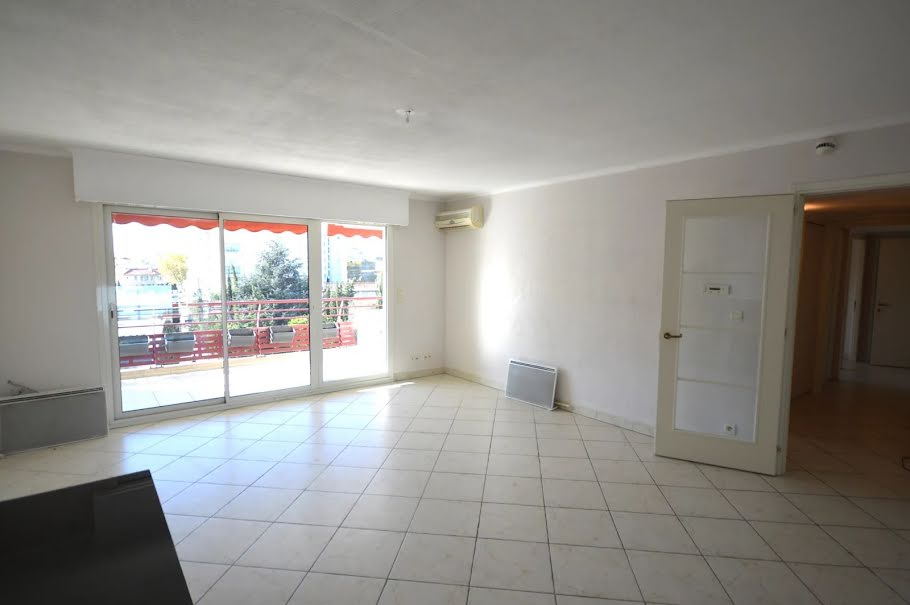 Vente appartement 3 pièces 79.7 m² à Frejus (83600), 450 000 €