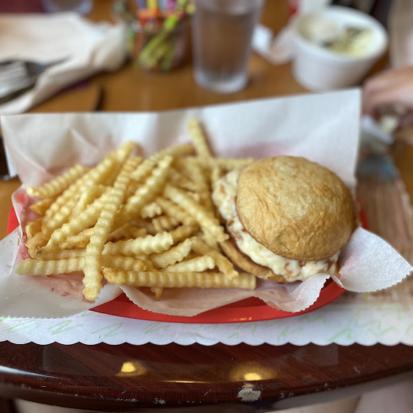 Grilled Chicken Italian sandwich with fries. Delicious 😍