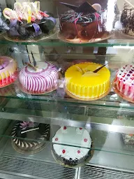 Fantasy Cake Shop photo 2