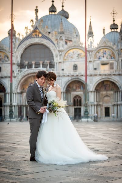 Wedding photographer Tomasz Budzyński (fotosceny). Photo of 8 October 2019