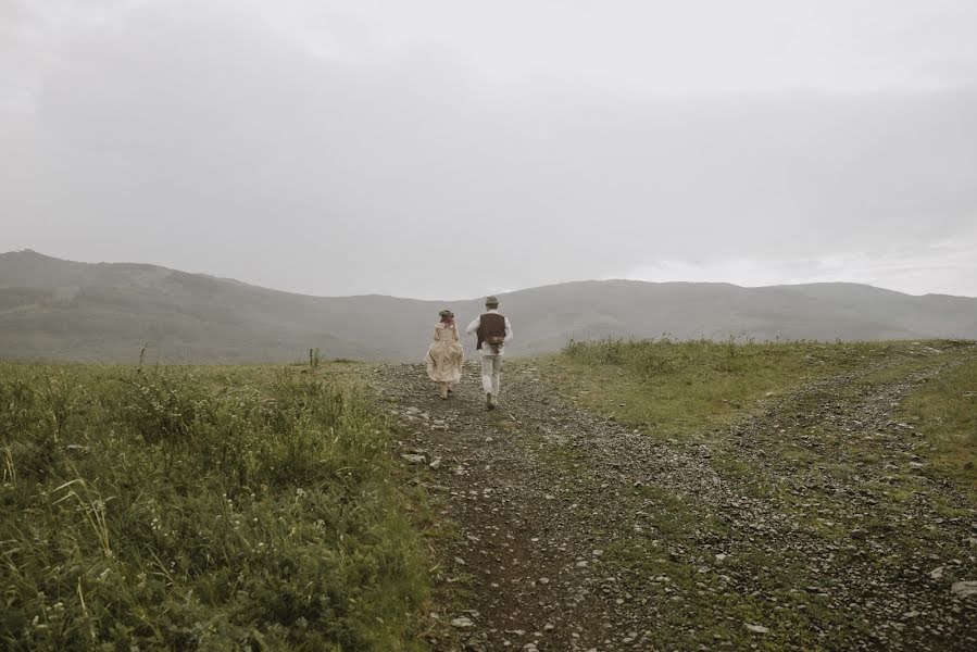 Wedding photographer Arina Krasnikova (arinak). Photo of 21 August 2018