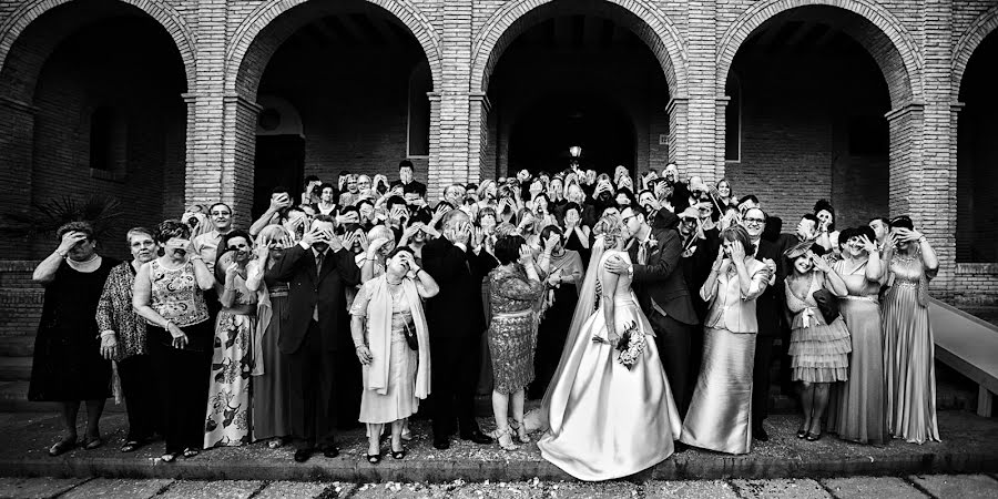 Fotografo di matrimoni Hector Suso (enlaces). Foto del 12 aprile 2020