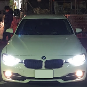 3シリーズ セダン 320d