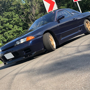 スカイライン R32