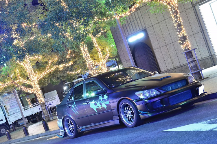 アルテッツァのイルミネーションと愛車・モンスターエナジー・2018ベストショットに関するカスタム事例の投稿画像3枚目
