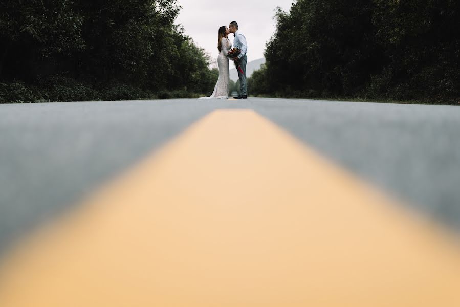 Photographe de mariage Thang Ho (rikostudio). Photo du 10 décembre 2018