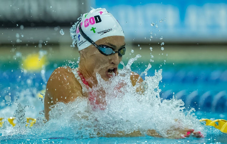 Tatjana Schoenmaker swims in the 100m breaststroke at the SA National Aquatic Championships in Gqeberha.