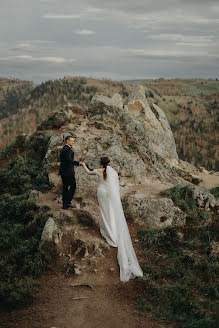 Svatební fotograf Rares Patriche (rarespatriche). Fotografie z 6.května 2023