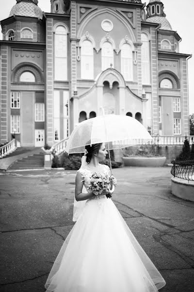 Wedding photographer Irena Savchuk (irenasavchuk). Photo of 25 December 2019