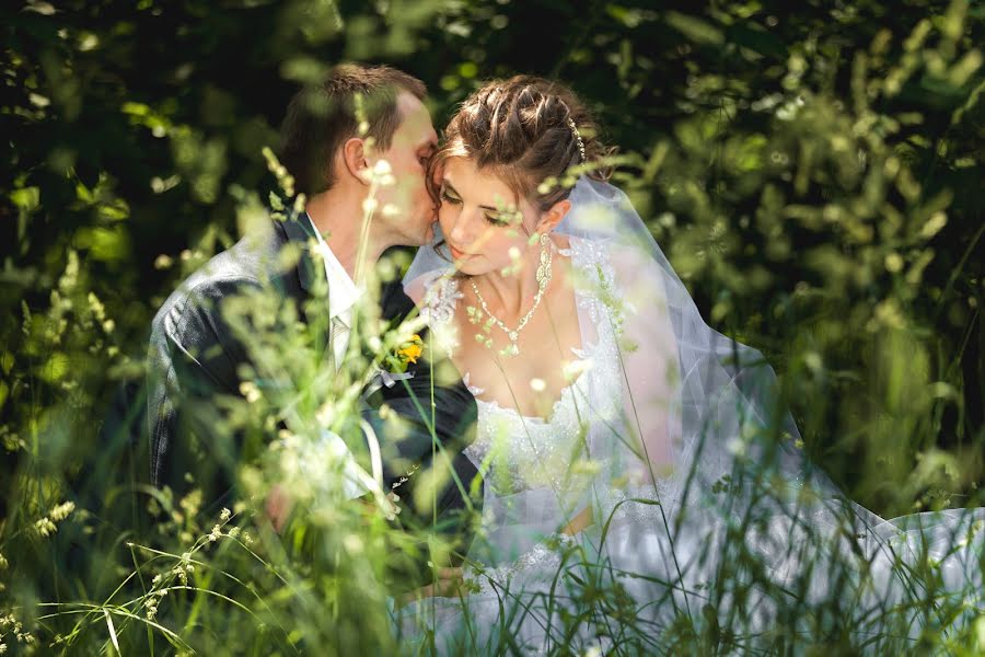 Wedding photographer Vitaliy Gunya (suresh). Photo of 25 June 2014