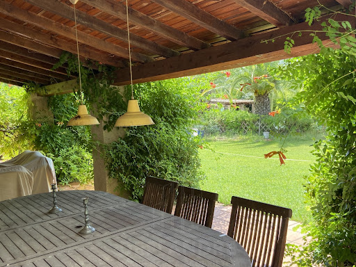 House with pool 4