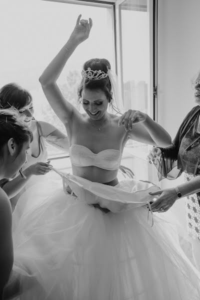 Fotografo di matrimoni Giulia Ferrando (widelovelyeyes). Foto del 27 maggio 2019