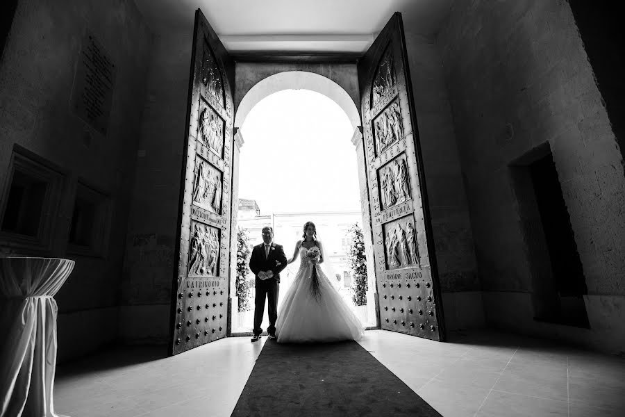 Wedding photographer Luca Sapienza (lucasapienza). Photo of 17 June 2018