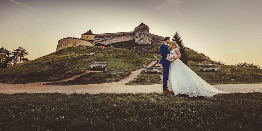Vestuvių fotografas Florian Nenciu (hdyztee). Nuotrauka 2022 kovo 16