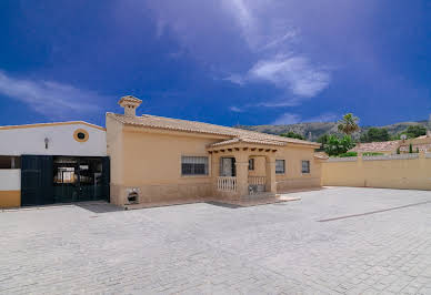 House with pool and terrace 19