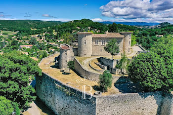 château à Forcalquier (04)