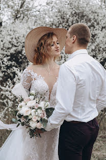 Fotografo di matrimoni Yuliya Zakharova (jusik). Foto del 3 maggio 2023