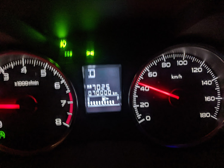 インプレッサ G4の走行距離70000km・まだまだ乗ります・砂川オアシスパーク・アンダースポイラー取り付けたいに関するカスタム事例の投稿画像1枚目