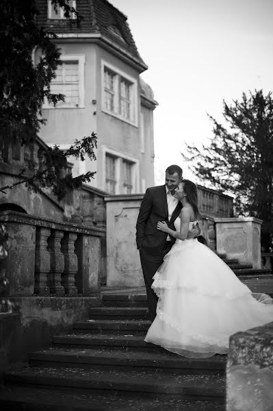 Fotógrafo de bodas Tomek Aniuksztys (aniuksztys). Foto del 17 de julio 2015