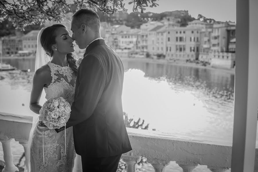 婚禮攝影師Alessio Barbieri（barbieri）。2018 9月13日的照片