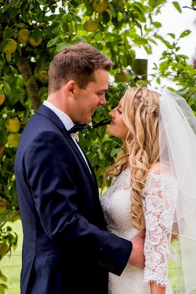 Fotógrafo de casamento Elizabeth Barrett (elizabethbarrett). Foto de 2 de julho 2019