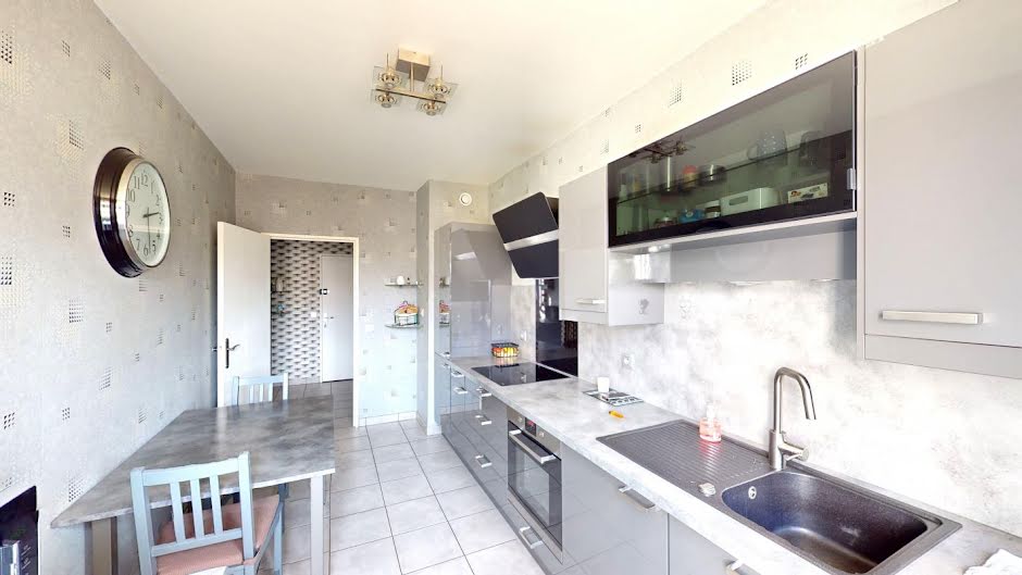 Vente appartement 4 pièces 81 m² à Metz (57000), 160 000 €