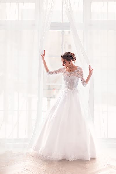 Wedding photographer Marina Sayko (marinasayko). Photo of 7 March 2020