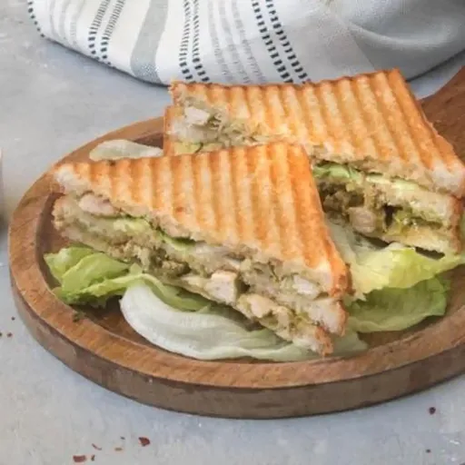 Chicken Pesto Sandwich