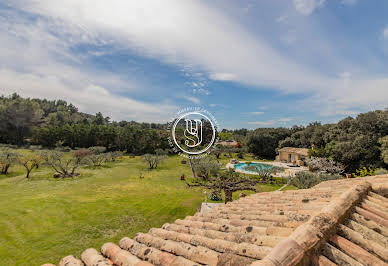 House with pool and terrace 1