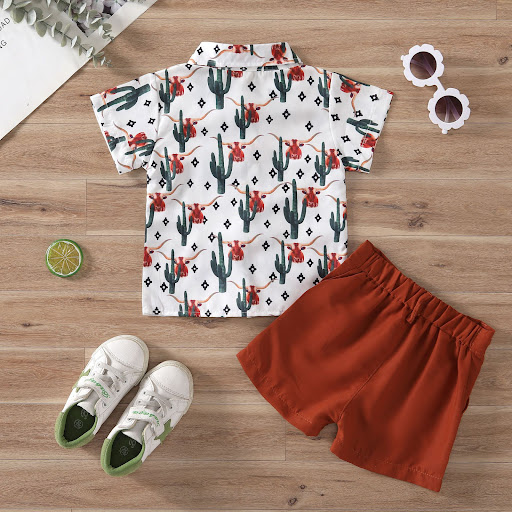 Title 5, Childrens short-sleeved shirt and shorts suit,...