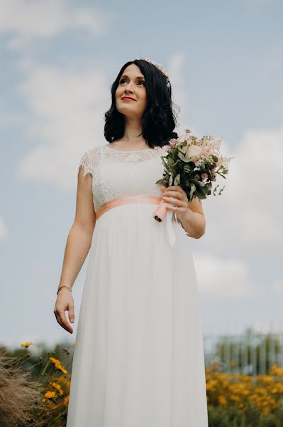 婚禮攝影師Inna Schmidt（picturesinna）。2020 8月17日的照片