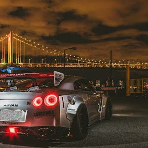 NISSAN GT-R R35