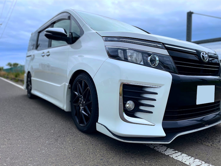 ヴォクシーのVOXY80・いつもいいねありがとうございます😊・GW4日目・仙台空港＆VOXYに関するカスタム事例の投稿画像2枚目