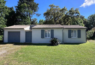 House with pool and terrace 11