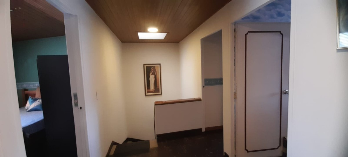 Casa En Venta - Alamos Norte, Bogota