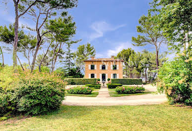 Maison avec piscine et jardin 3