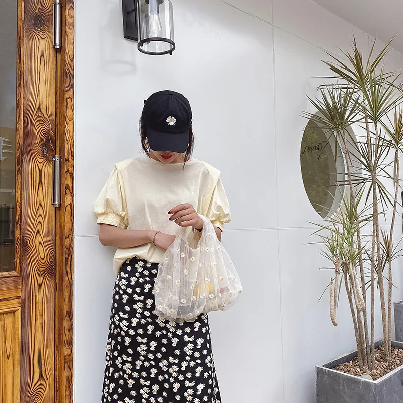 Elegante geborduurde organza handtas voor dames met kleine madeliefjes, perfect om je essentiële spullen in stijl te dragen, lichtgewicht en modieus.