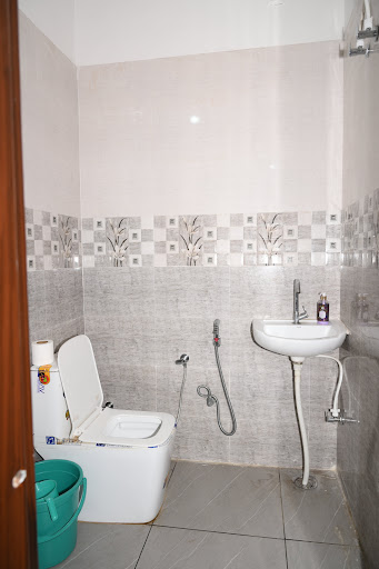 LIVA GUEST HOUSE — business photo 2