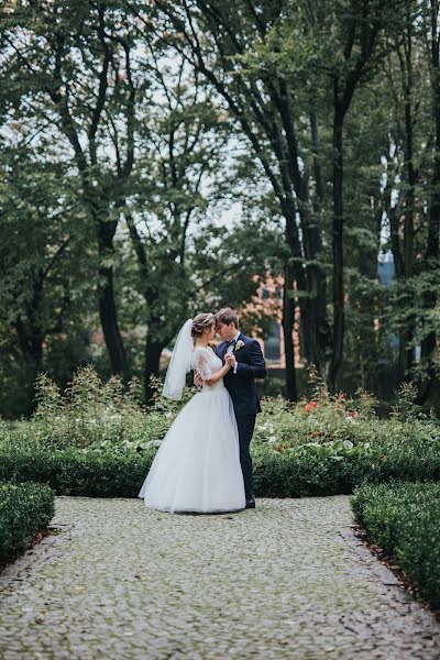 Hochzeitsfotograf Benjamin Szturmaj (2shotsphotovideo). Foto vom 1. April 2019