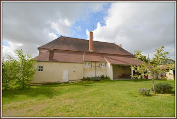 maison à Châtel-de-Neuvre (03)