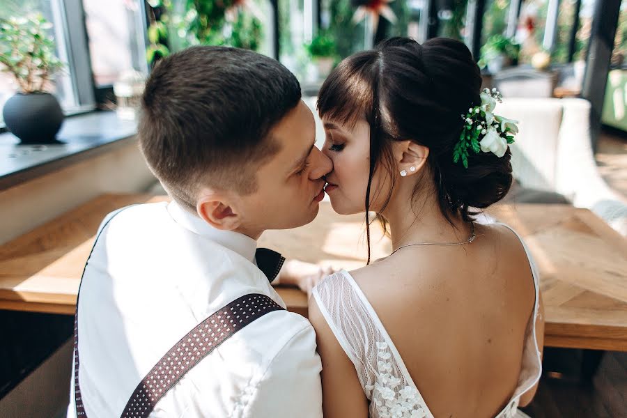 Hochzeitsfotograf Marina Panteleeva (panle1eeva). Foto vom 28. November 2019