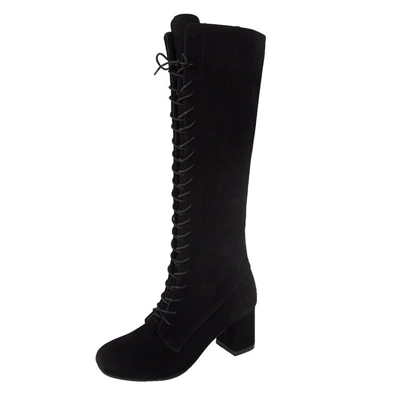 Nieuwe Veter Martin Boots voor Dames. Comfortabele en stijlvolle laarzen, ideaal voor herfst en winter. Perfect voor een casual of trendy look.