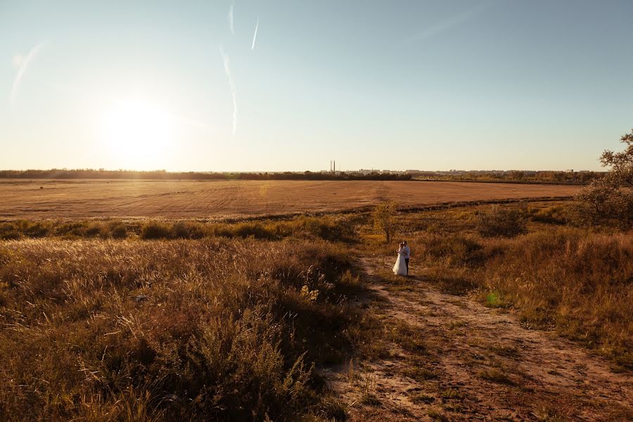 Fotógrafo de casamento Zhenya Chi (zhenyachii). Foto de 11 de maio 2019