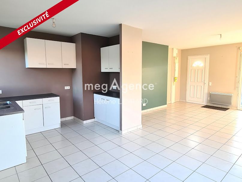 Vente maison 4 pièces 72 m² à Voutré (53600), 120 000 €