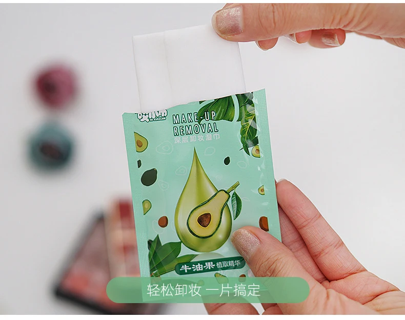 Offre d'échantillon gratuit de lingettes humides avec vibrateur en cadeau. Pour un plaisir garanti! Recevez le vôtre!
