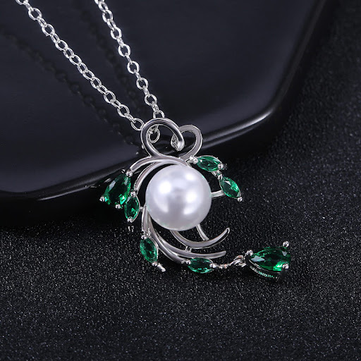 Title 4, Love tassel necklace with faux pearls
